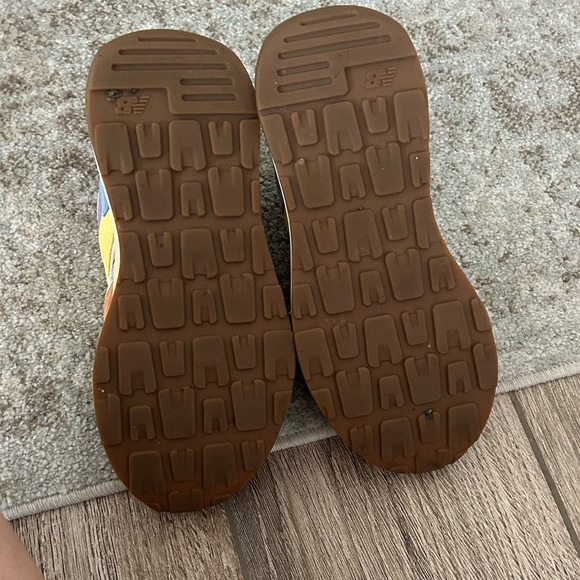 New Balance 5740 Women's Multicolor Sneakers - Picture 4 of 10